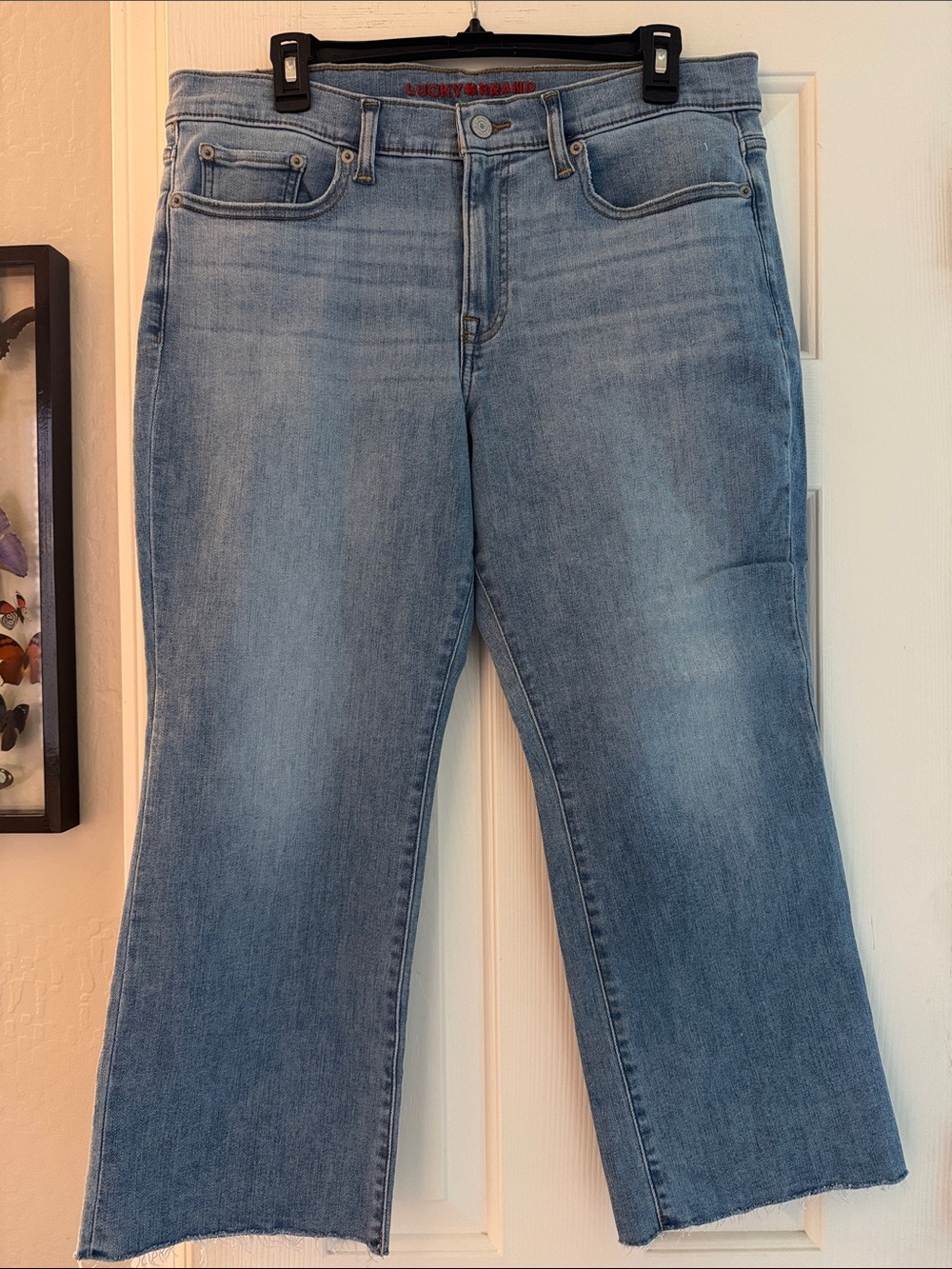 NEW Lucky Cropped Women's Frayed Hem Denim Jeans